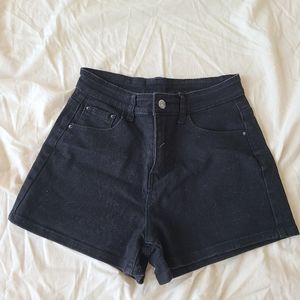 BLACK JEANS SHORTS KOREAN STYLE